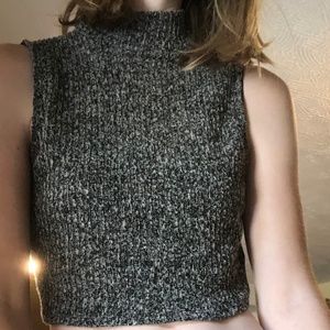 UO Cropped Mock Turtleneck Top